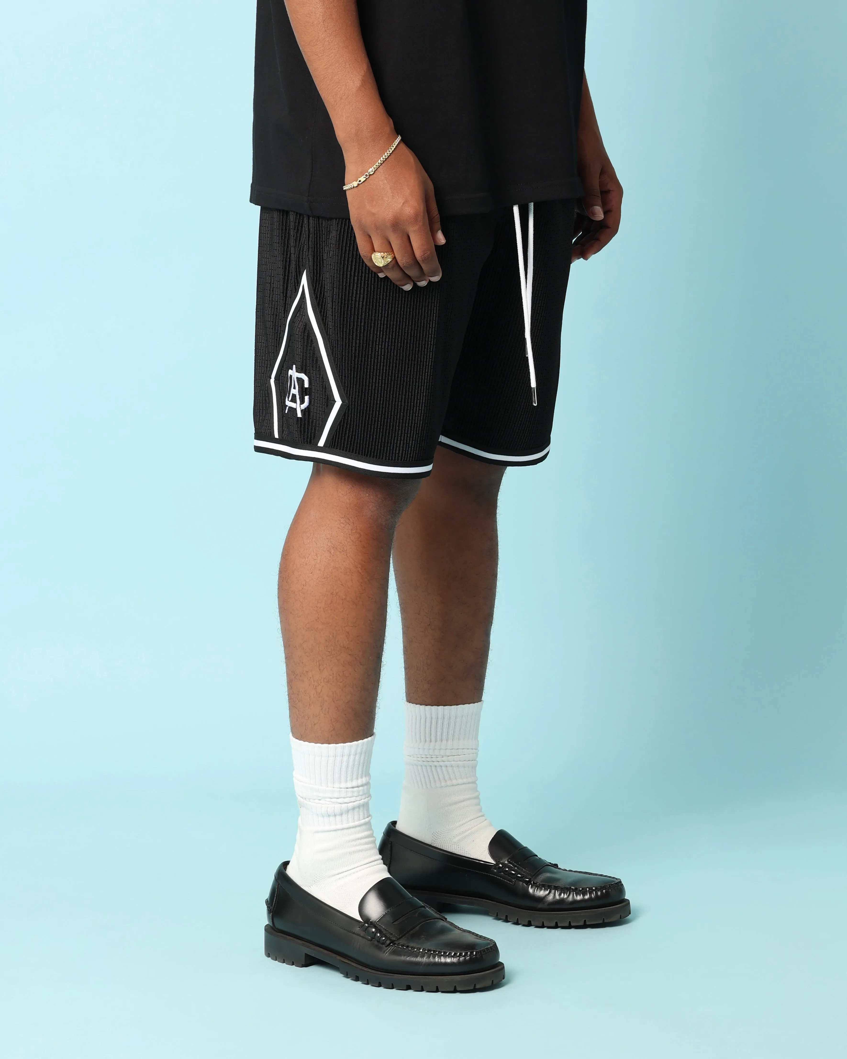 Carré Fold Ball Shorts Black