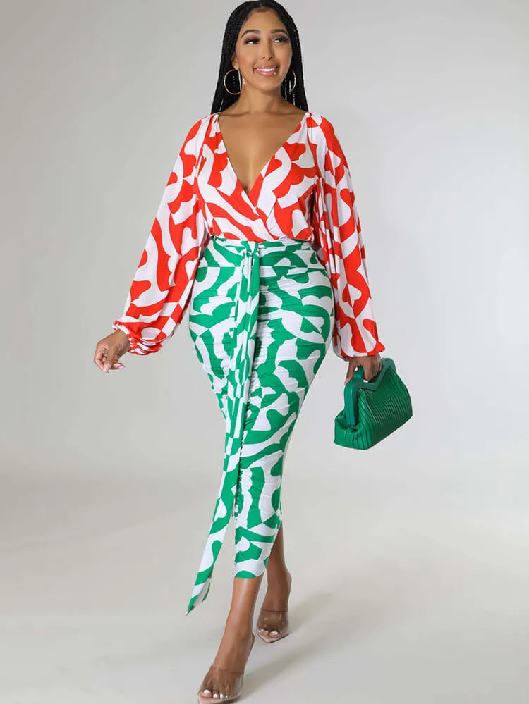 Long Sleeve Printed Ruched Midi Dresses