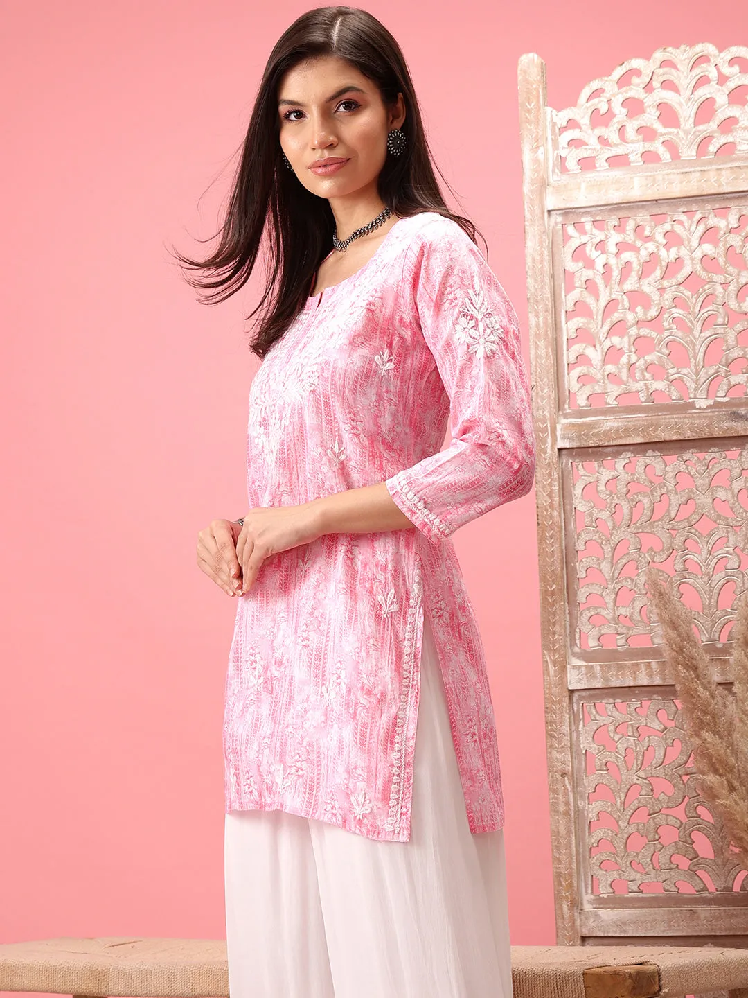 Pink & White Cotton Embroidered Chikankari Tunic