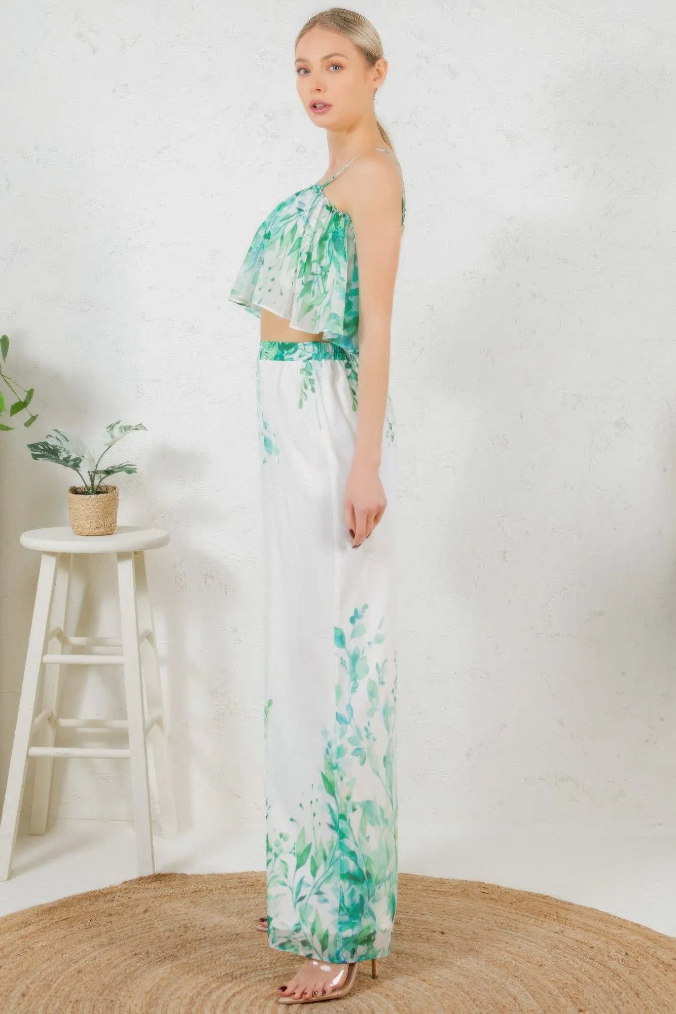 Printed Crop Top & Wide Leg Long Pants Set